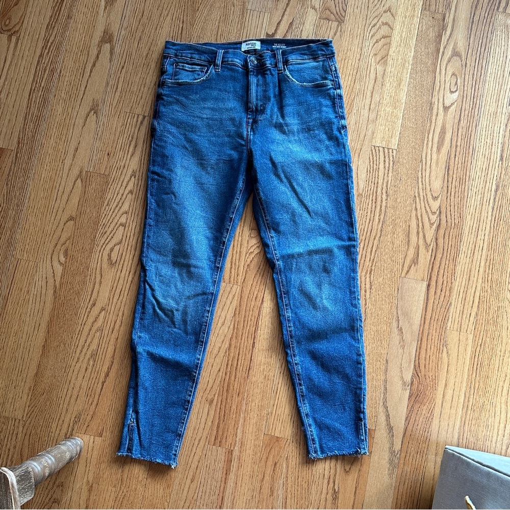 Kensie Vintage Luxe “The Kelsey” High Rise Skinny Jeans, Size 10